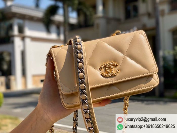 replica women chanel bags