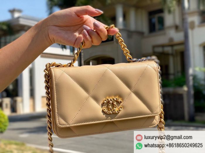 replica women chanel bags