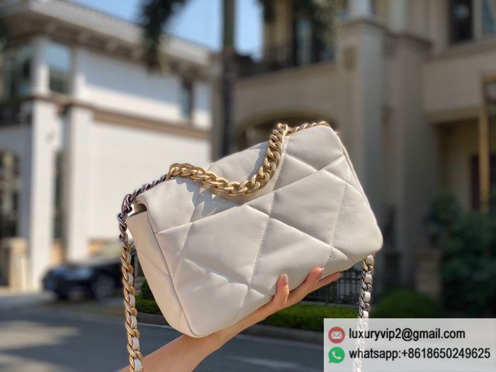 replica women chanel bags