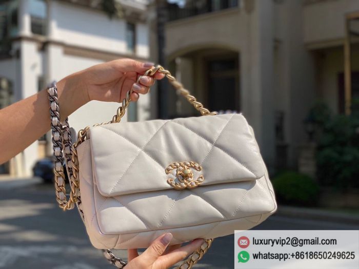 replica women chanel bags