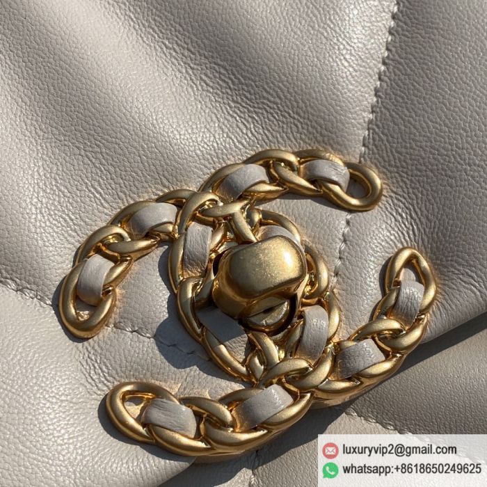 replica women chanel bags