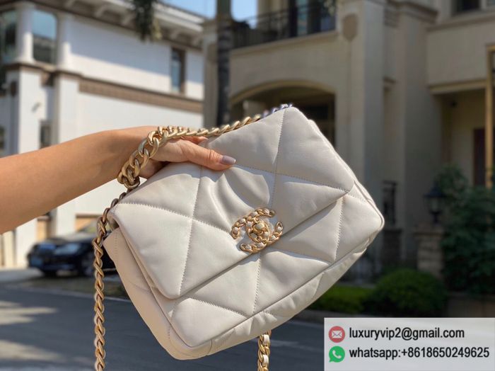 replica women chanel bags