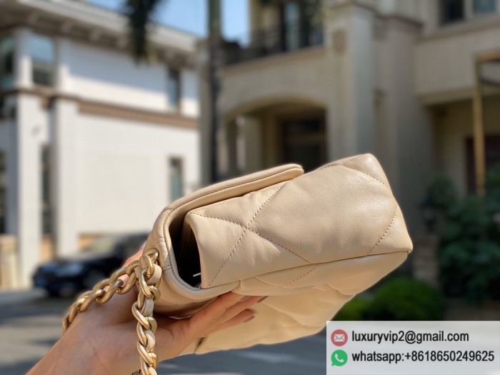 replica women chanel bags