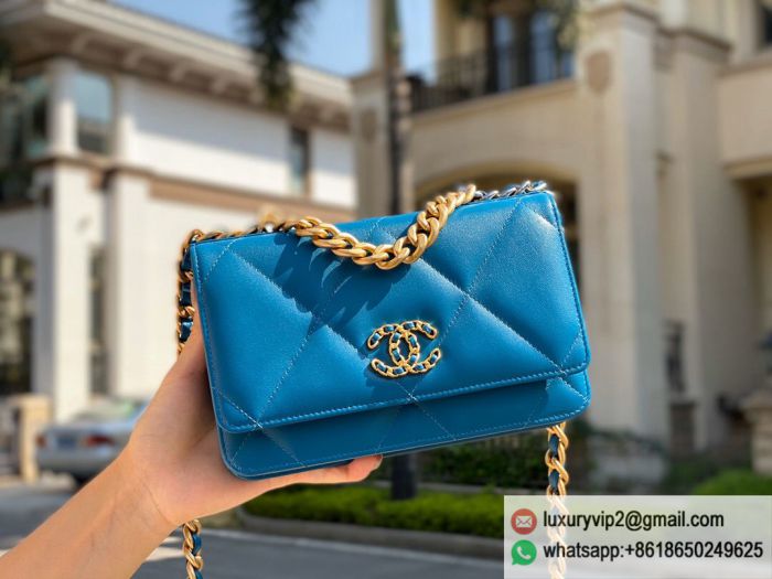 replica women chanel bags