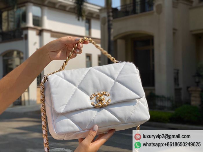 replica women chanel bags