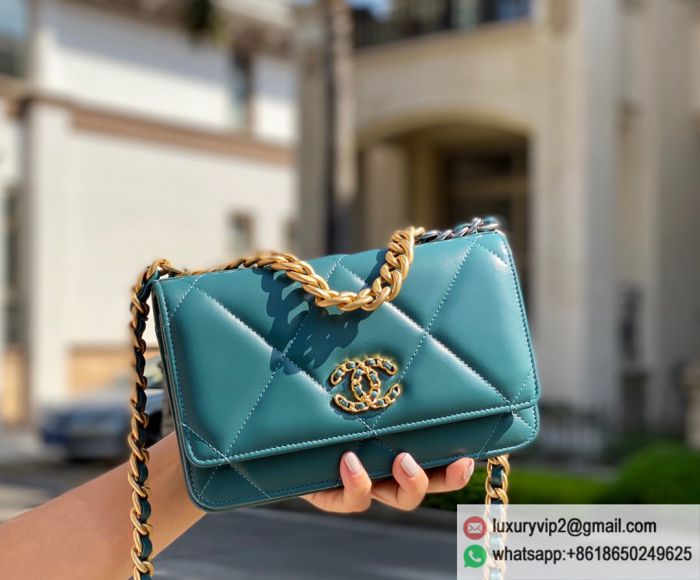 replica women chanel bags