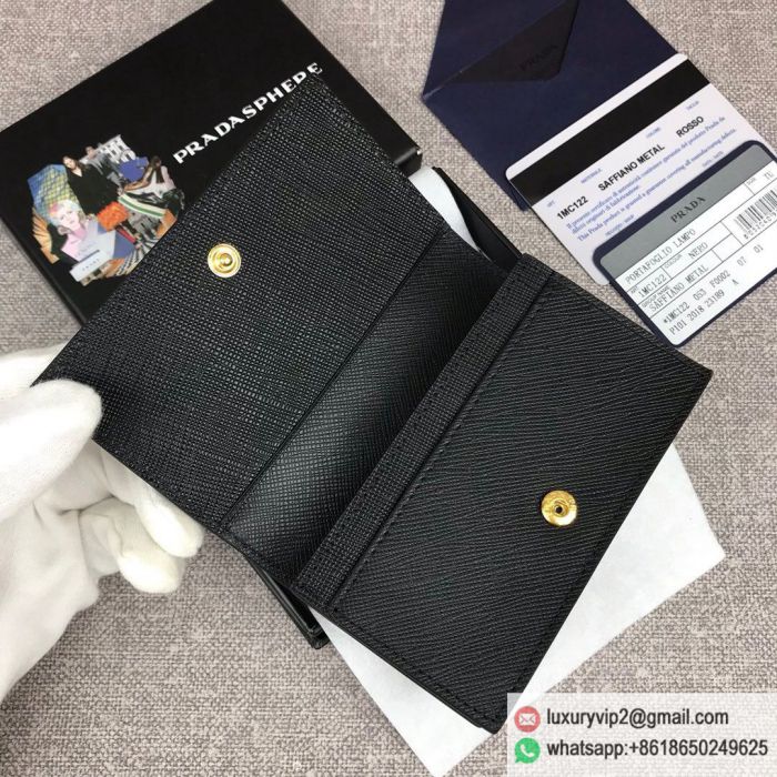 replica women prada bags