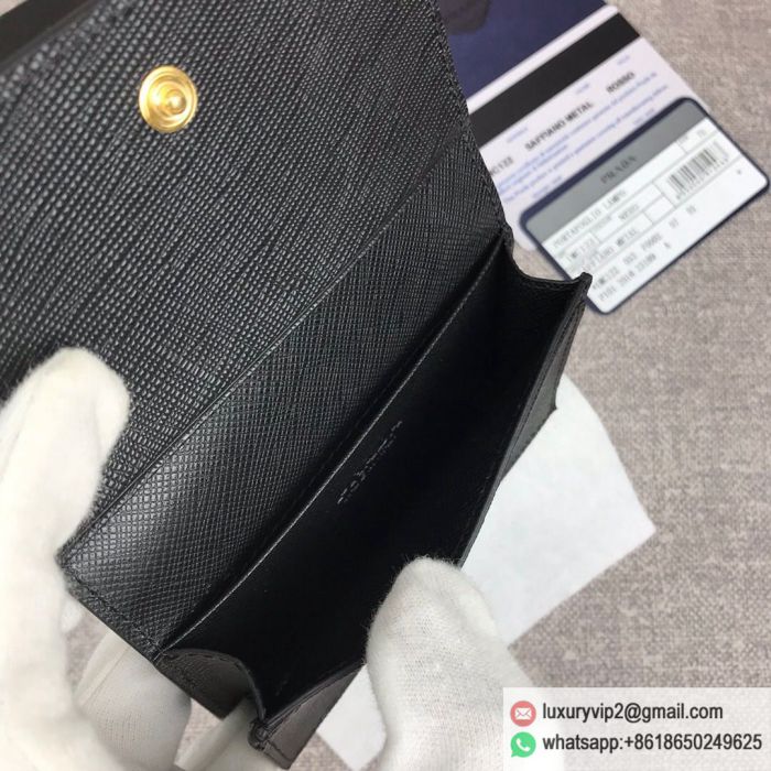 replica women prada bags