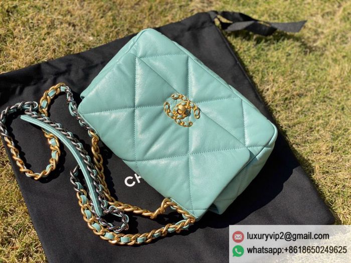 replica women chanel bags