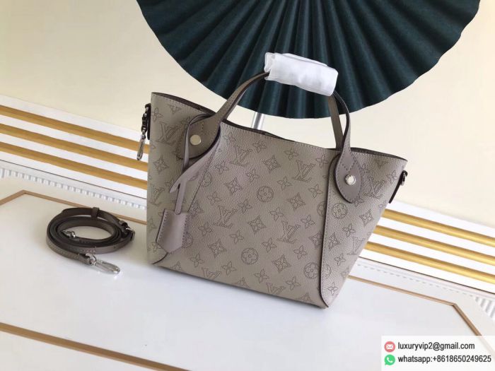 replica louis vuitton women bags