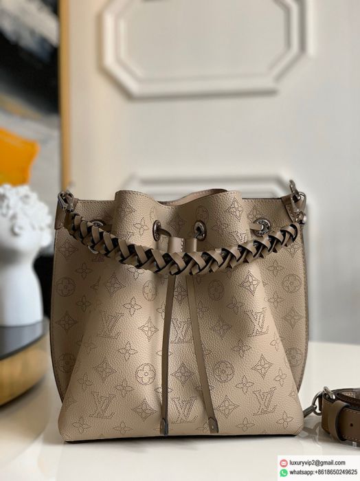 replica louis vuitton women bags