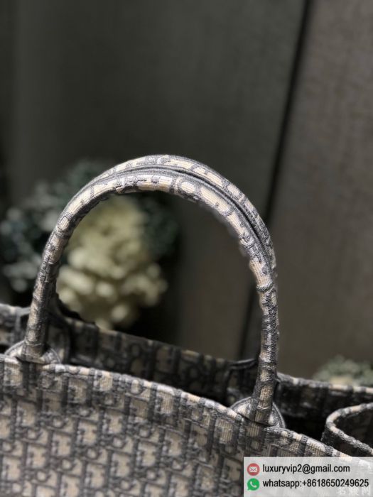 replica women Dior bags