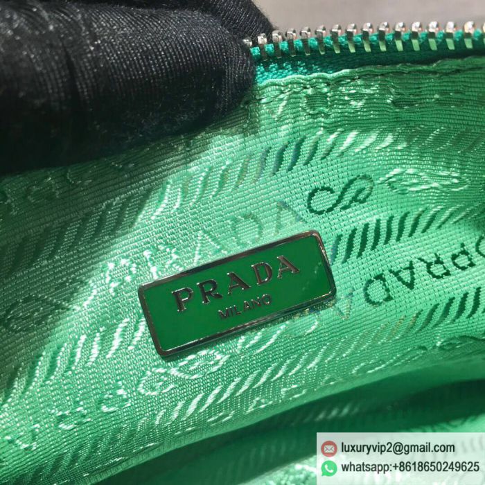 replica women prada bags