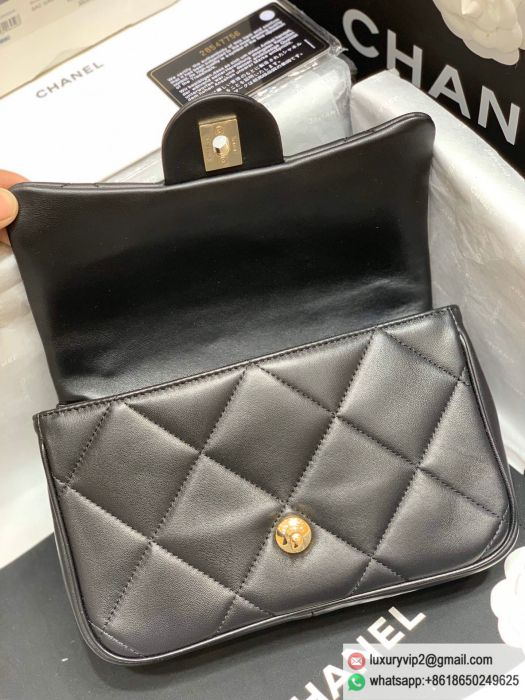 replica women chanel bags