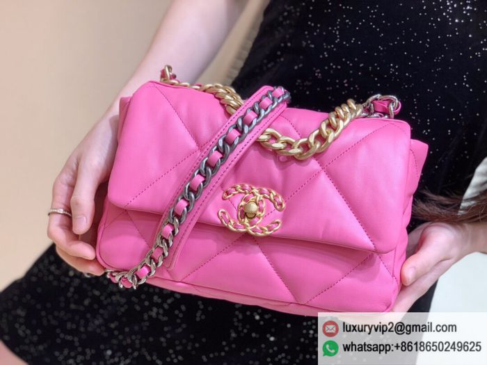 replica women chanel bags