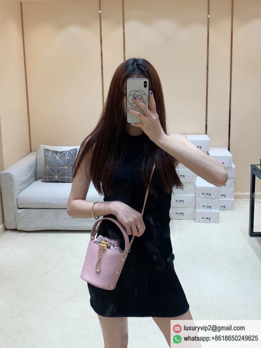 replica women chanel bags