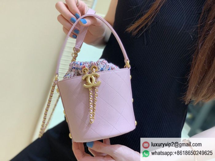 replica women chanel bags