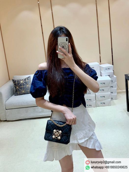 replica women chanel bags