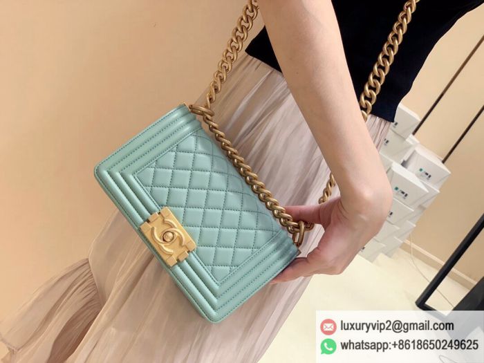 replica women chanel bags