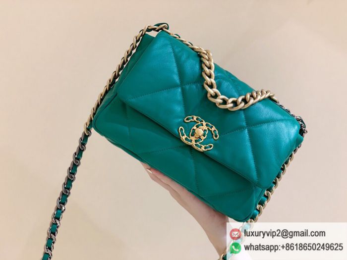 replica women chanel bags