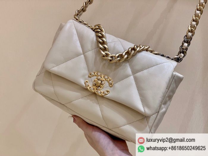 replica women chanel bags