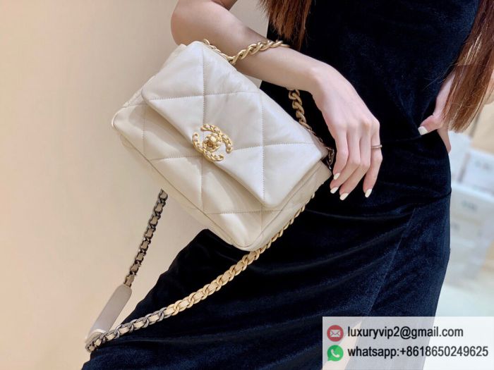 replica women chanel bags