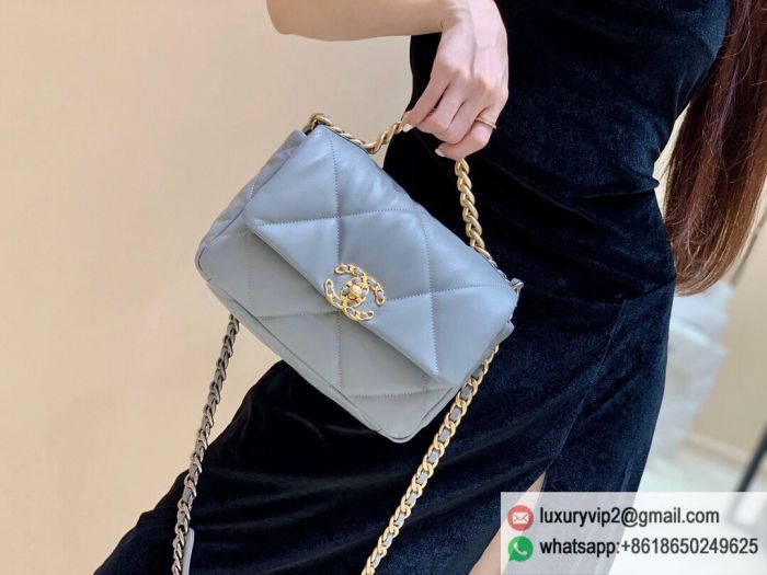 replica women chanel bags