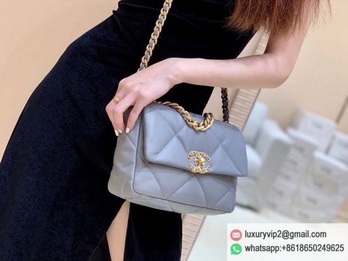 replica women chanel bags