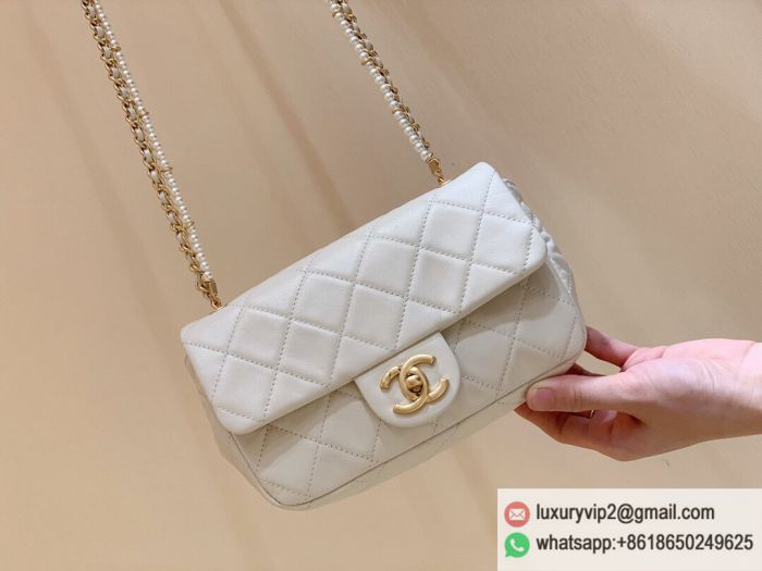 replica women chanel bags