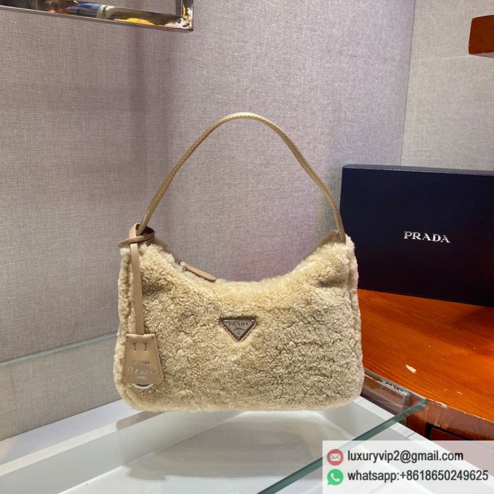 replica women prada bags