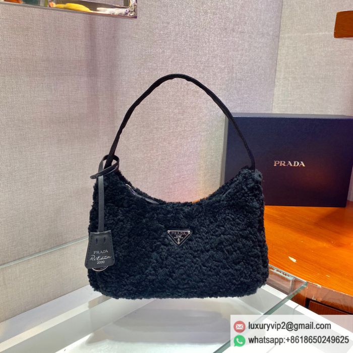 replica women prada bags