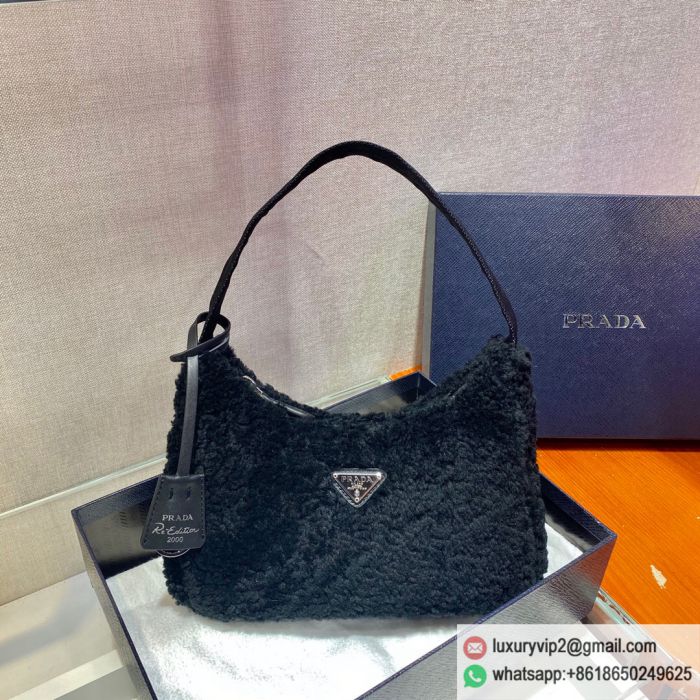 replica women prada bags