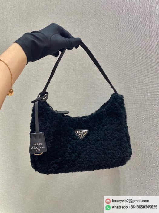 replica women prada bags