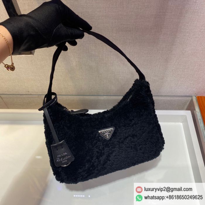 replica women prada bags