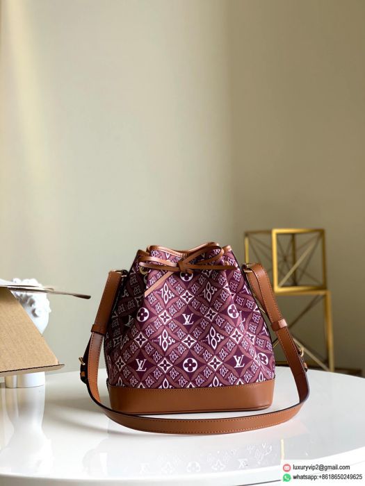 LV M57154 Bucket Bags