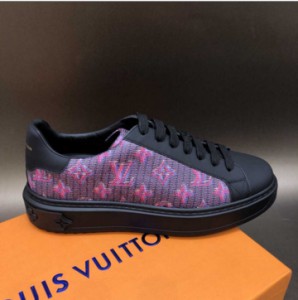 lvHigh-quality cowhide lining Unisex sneakers