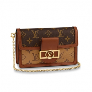 M68746 LV DAUPHINE chain bag