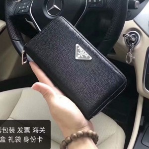 PRADA exclusive new small Wallet