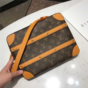 The latest LV messenger bag