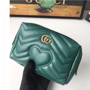 Gucci women's cosmetic bag