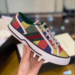 Gucci 1977 Unisex canvas Shoes