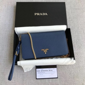 PRADA ladies diagonal bag