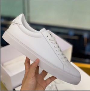 Givenchy White Urban Street Women's sneakers