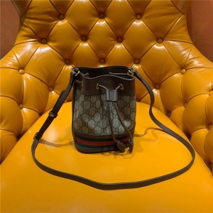 Gucci bucket bag