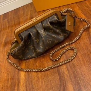 LV ladies chain bag