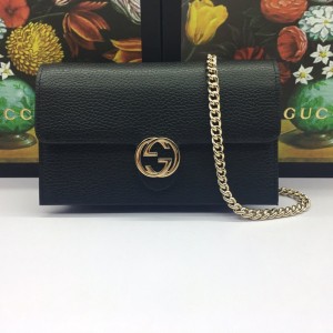 Gucci women's solid color shoulder bag