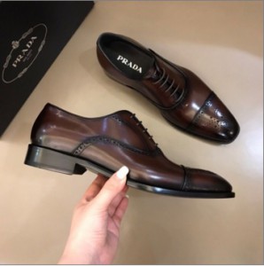 PRADA shiny cowhide men's business dress Shoes