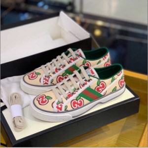 Gucci mini canvas Unisex sneakers