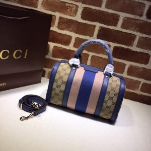 Gucci women's fabric almond blue small classic Boston bucket bag